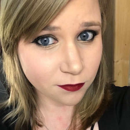 Nikki W.