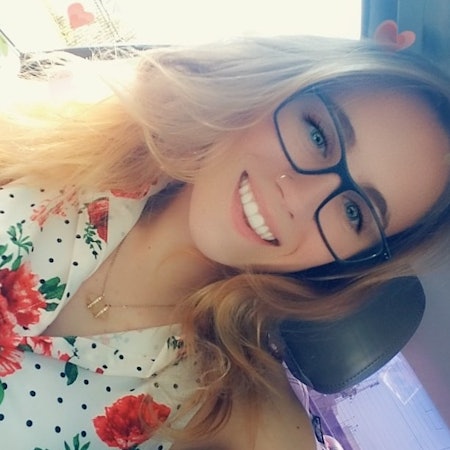 Ava R.