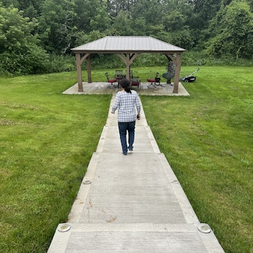 Image 2 of 16
