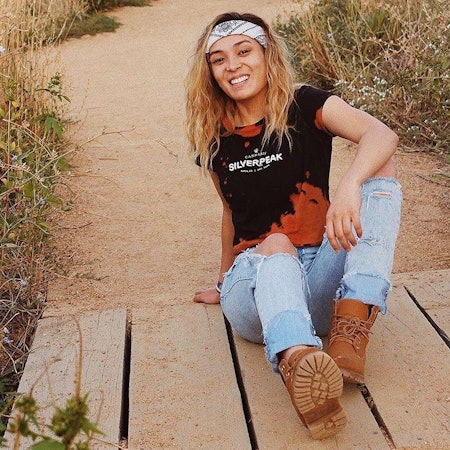 Emi V.