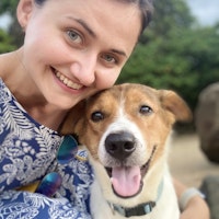 Sitter Profile Image: Mari G.