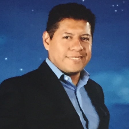 Mauricio C.