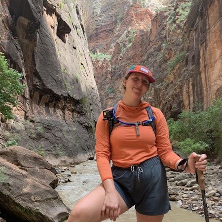 Sitter Profile Image: Hannah L.