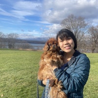 Sitter Profile Image: Jing Yi S.