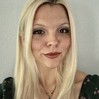 Sitter Profile Image: Ursula C.