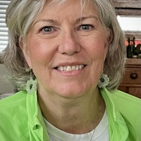 Sitter Profile Image: Caroline E.