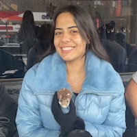 Sitter Profile Image: Nicole S.