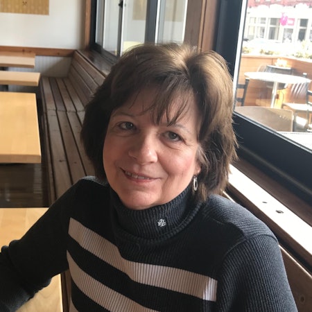 Lori L.