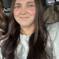 Sitter Profile Image: Piper C.