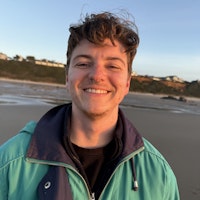 Sitter Profile Image: Shannon S.