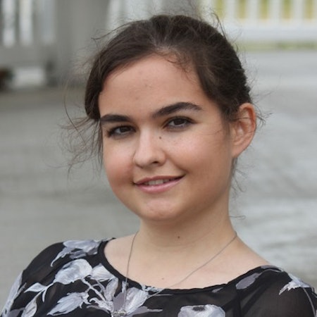 Alexa W.