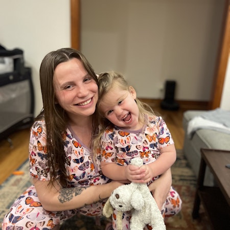 Sitter Profile Image: Alexandra F.