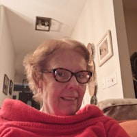 Sitter Profile Image: Edie T.