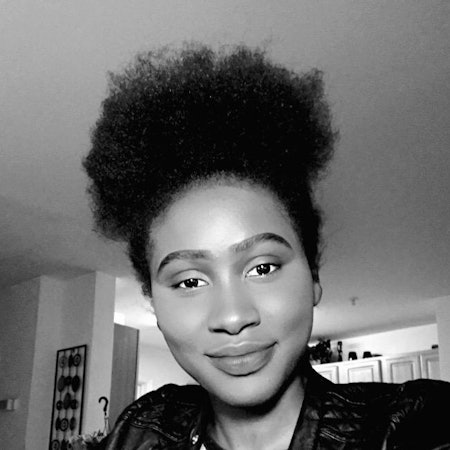 Gaelle C.