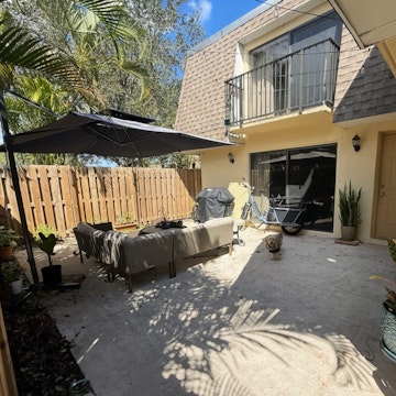 Image 5 of 41
