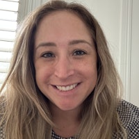 Sitter Profile Image: Mariana B.