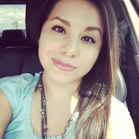 Mayra F.