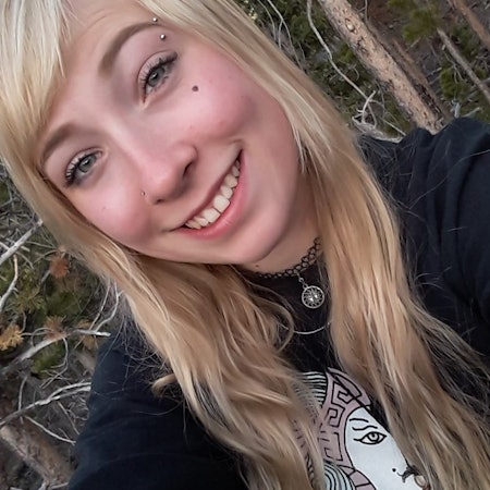 Elysia C.