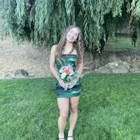 Sitter Profile Image: Corinne K.