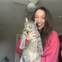 Sitter Profile Image: Veronica P.