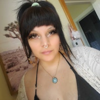 Sitter Profile Image: Molly D.