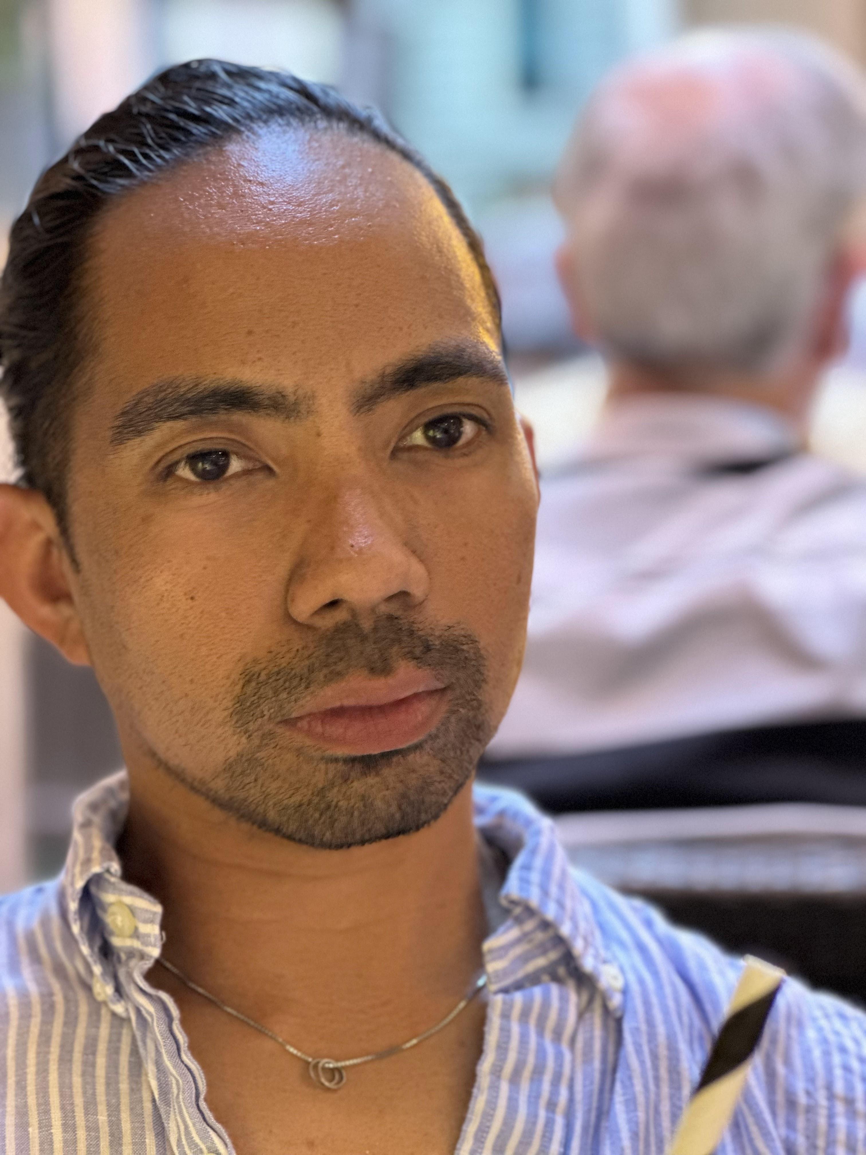 Sitter Profile Image: Francisco Jr O.
