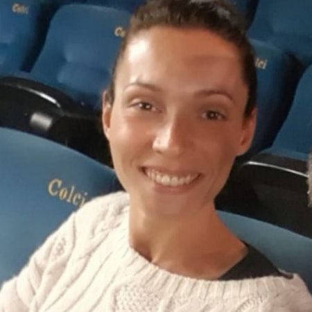 Gloria L.